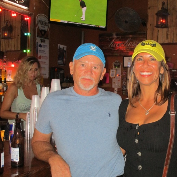 Meet your Posher, Buddy - Picture 1 of 1